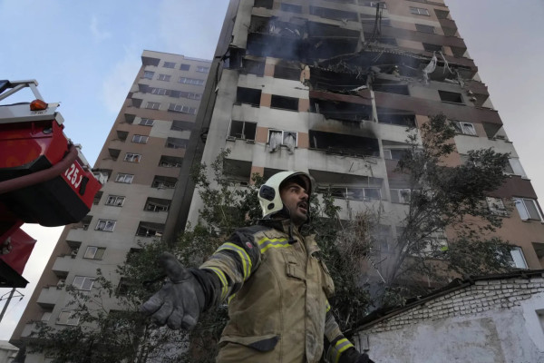 430 قتيلا و3500 جريح في الهجوم الإسرائيلي المتواصل على إيران